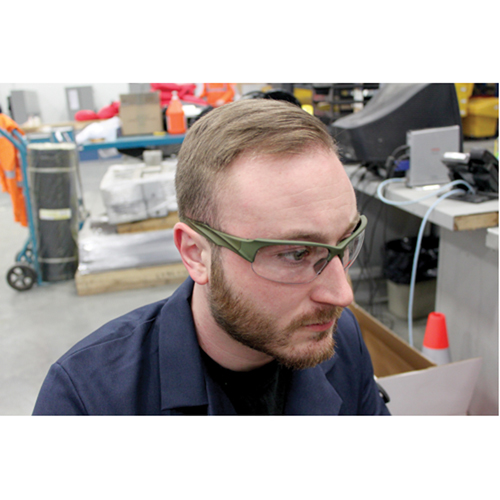 Lunettes de s&eacute;curit&eacute; s&eacute;rie Z2000, Lentille Transparent, Anti-&eacute;gratignures, R&eacute;pond ou surpasse la norme CSA Z94.3 PB Rental Co. Ltd.