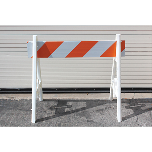 Barricades, En A, 48" lo x 40" h, Orange/Blanc PB Rental Co. Ltd.