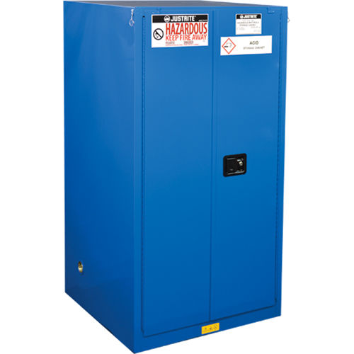 Armoires de rangement pour mati&egrave;res dangereuses Sure-Grip Ex, 60 gal., 34" x 65" x 34" PB Rental Co. Ltd.