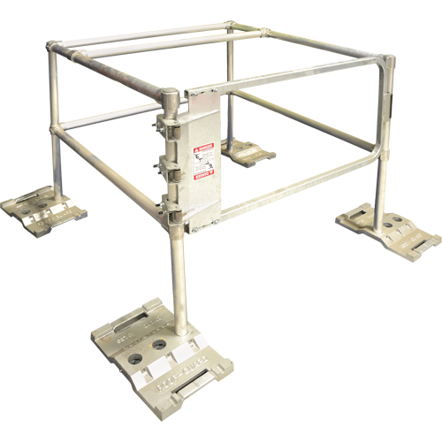 Syst&egrave;me RoofGuard classique - Trousse pour trappe, Aluminium, 48" la x 48" lo x 42" ha PB Rental Co. Ltd.