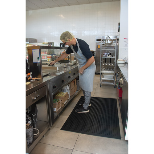 Anti-Fatigue Matting, Slotted, 3' x 5' x 7/8", Black, Natural Rubber PB Rental Co. Ltd.