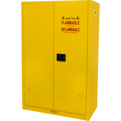 Armoire pour produits inflammables, 45 gal., 2 Porte(s), 43" La x 65" h x 18" p PB Rental Co. Ltd.