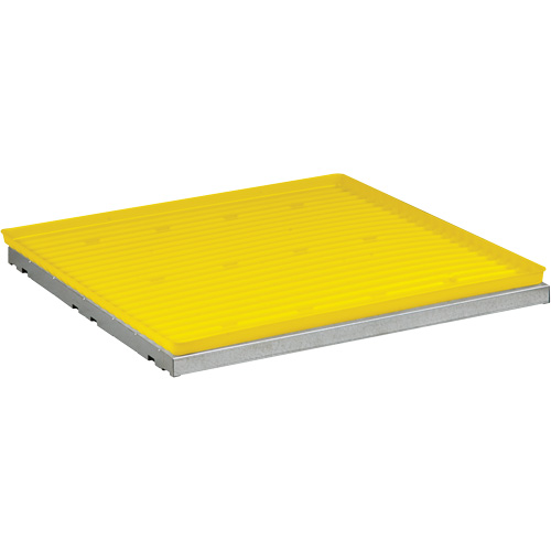 &eacute;tag&egrave;re SpillSlope avec plateau pour armoire de s&eacute;curit&eacute; PB Rental Co. Ltd.