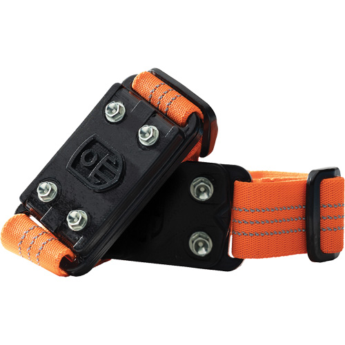 Dispositif de traction Midcleat, Acier, Traction Crampon, Taille unique PB Rental Co. Ltd.