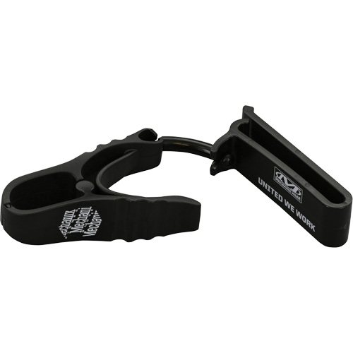 Attache pour les gants PB Rental Co. Ltd.