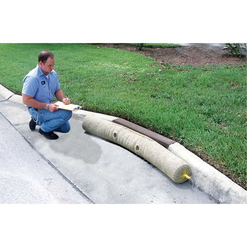 Ultra-Gutter Guard&reg;, Sediment, 120" L x 9" W PB Rental Co. Ltd.