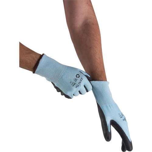 Gants &eacute;lastiques &eacute;cologiques r&eacute;sistants &agrave; la coupe, Taille 7, Calibre 13, Rev&ecirc;tement Polyur&eacute;thane, Enveloppe en PEHP/rPET, ASTM ANSI niveau A3 PB Rental Co. Ltd.