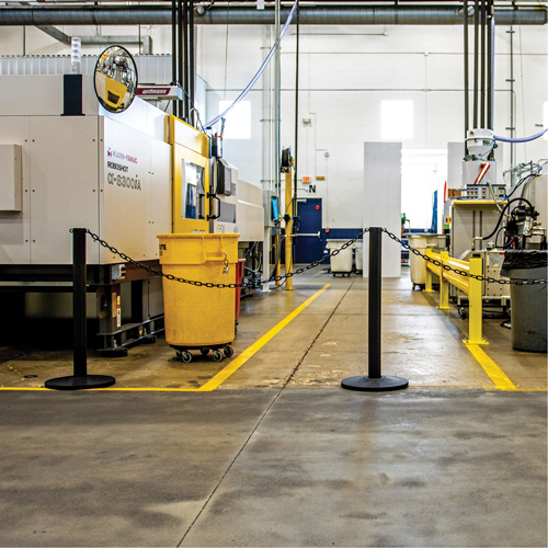 Montant industriel, Hauteur de 37", Noir PB Rental Co. Ltd.