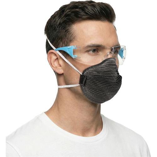 Lunettes de s&eacute;curit&eacute; bleu/blanc Adapt Lite, Lentille Transparent, Antibu&eacute;e/Anti-&eacute;gratignures, ANSI Z87+/R&eacute;pond ou surpasse la norme CSA Z94.3 PB Rental Co. Ltd.