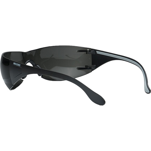 Lunettes de s&eacute;curit&eacute; Adapt Lite, Lentille Fum&eacute;e, Antibu&eacute;e/Anti-&eacute;gratignures, ANSI Z87+/R&eacute;pond ou surpasse la norme CSA Z94.3 PB Rental Co. Ltd.