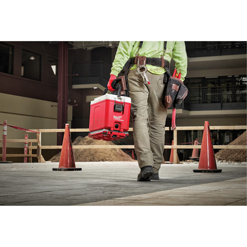 Glaci&egrave;re compacte Packout, 16 pintes Capacit&eacute; PB Rental Co. Ltd.