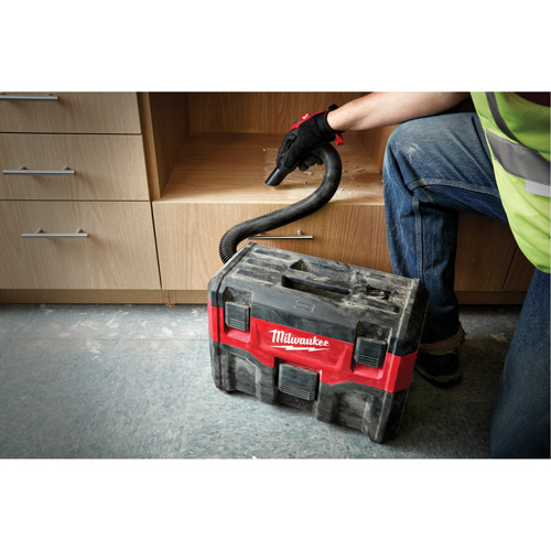 M18 Wet/Dry Vacuum (Tool Only), 18 V, 2 Gal. Capacity PB Rental Co. Ltd.