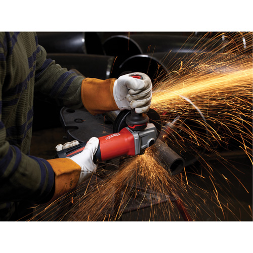 Meuleuse avec interrupteur &agrave; palette sans verrou, 6", 120 V, 13 A, 9000 Tr/min PB Rental Co. Ltd.
