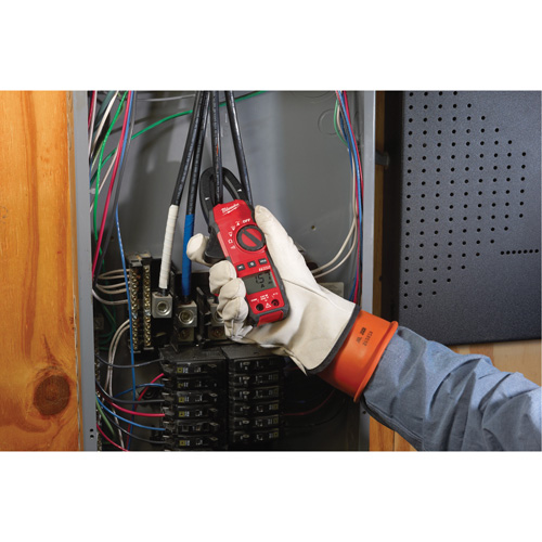 400 A Clamp Meter, AC/DC Voltage, AC Current PB Rental Co. Ltd.