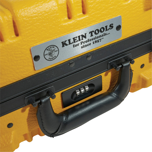 Utility Insulated Tool Kits, 13 Pcs PB Rental Co. Ltd.