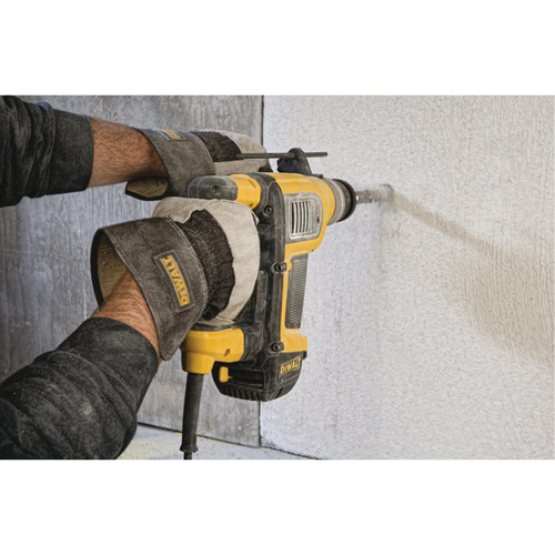 Marteau combin&eacute; SDS-Plus, 1-1/8", 9 A, 0-4700 Coups/min, 0-820 Tr/min, 3,1 lb-pi PB Rental Co. Ltd.