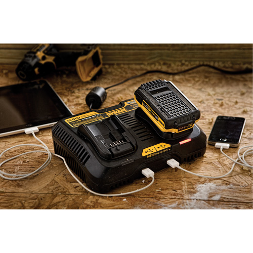 Borne de recharge Max pour chantier, 12 V/20 V, Lithium-ion PB Rental Co. Ltd.