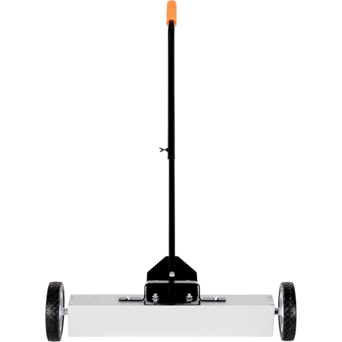 Balais magn&eacute;tiques, 24" la PB Rental Co. Ltd.