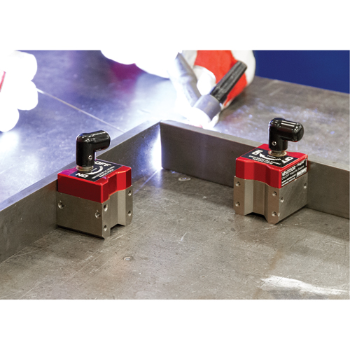 Mag90 On/Off Magnetic Squares, 1-1/2" L x 1-1/2" W x 2-3/4" H, 150 lbs. PB Rental Co. Ltd.