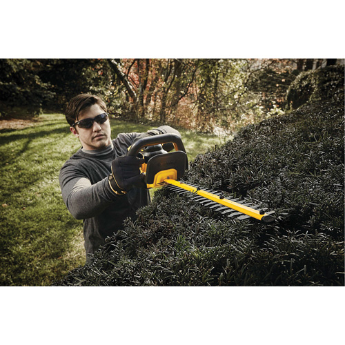 Max Cordless Hedge Trimmer, 22", 20 V, Battery Powered PB Rental Co. Ltd.