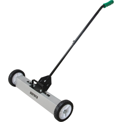 Balayeuse magn&eacute;tique &agrave; pousser, 24" la PB Rental Co. Ltd.