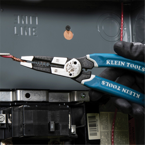 Outil polyvalent Klein-Kurve pour d&eacute;nuder, couper et sertir les fils, 8-1/4" lo, 8 - 20 AWG PB Rental Co. Ltd.