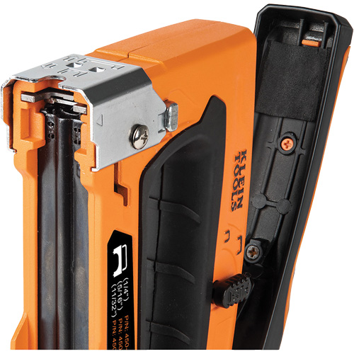 Loose Cable Stapler, 5/16"/1/4"/11/32" Staples PB Rental Co. Ltd.