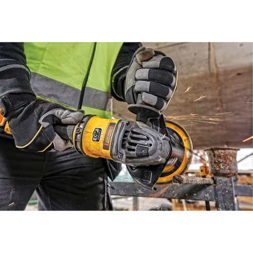 Ensemble de meuleuse sans balai FlexVolt Max avec frein antirecul, Roue de 4-1/2" - 6", 60 V PB Rental Co. Ltd.