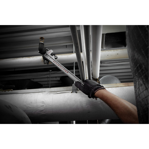 Pipe Wrench with Powerlength Handle, 1-1/2" Jaw Capacity, 10" Long PB Rental Co. Ltd.
