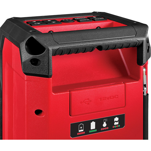Radio et chargeur M12 (outil seulement), Lithium-ion, 12 V PB Rental Co. Ltd.