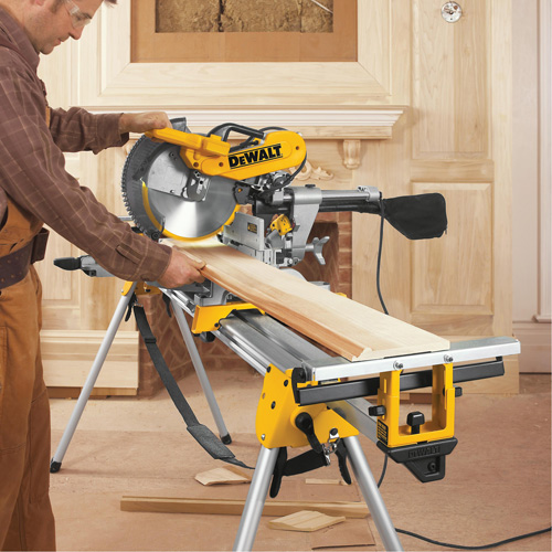 Double-Bevel Sliding Compound Mitre Saw, 12", 15 A, 120 V PB Rental Co. Ltd.
