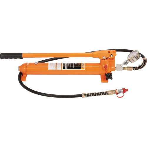 Assemblage de pompe et de tuyau — pompe de remplacement PB Rental Co. Ltd.