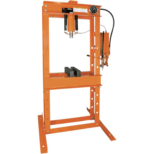 Presses pour atelier &agrave; usage lourd, Capacit&eacute; 35 tonnes PB Rental Co. Ltd.