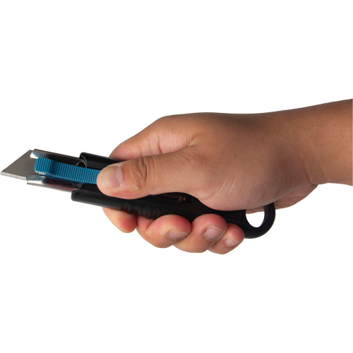 Standard-Duty Retractable Safety Knife, Stainless Steel, Rubber Handle PB Rental Co. Ltd.