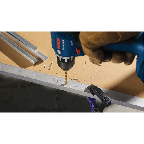 Trousse perceuse-visseuse compacte sans balais, Lithium-ion, 18 V, Mandrin 1/2", Couple 400 lb-po PB Rental Co. Ltd.