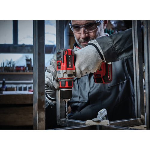 Perceuse professionnelle sans fil (outil seulement), Lithium-ion, 18 V, Mandrin 1/2", Couple 531  lb-po PB Rental Co. Ltd.