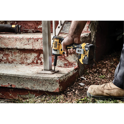 Cordless Impact Wrench with Hog Ring Anvil, 20 V, 1/2" Socket PB Rental Co. Ltd.
