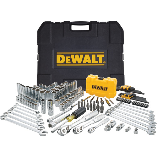 Ensemble d'outils pour m&eacute;canicien PB Rental Co. Ltd.