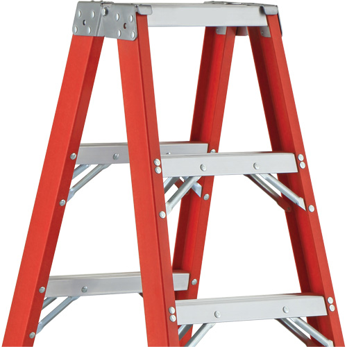 6600 AA Series Industrial Extra Heavy-Duty 2-Way Stepladders, Fibreglass, 375 lbs. Capacity, 4' PB Rental Co. Ltd.