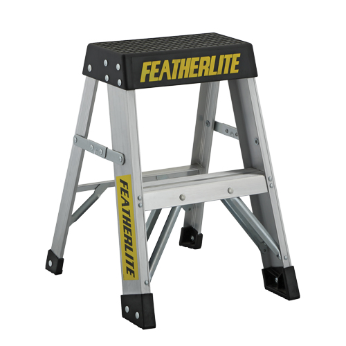 Industrial Extra Heavy-Duty Step Stool/Ladders, 2', Aluminum, 300 lbs. Capacity, Type 1A PB Rental Co. Ltd.