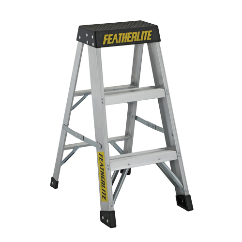 Industrial Extra Heavy-Duty Step Stool/Ladders, 3', Aluminum, 300 lbs. Capacity, Type 1A PB Rental Co. Ltd.