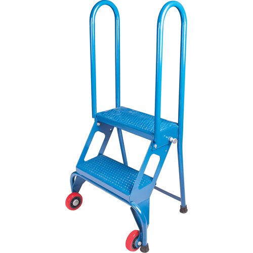 &eacute;chelle pliante portative, 2 marches, Perfor&eacute;, Hauteur 20" PB Rental Co. Ltd.