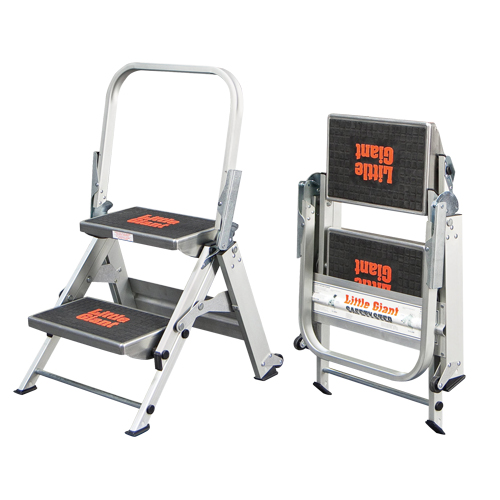 Safety Stepladder, 1.5', Aluminum, 300 lbs. Capacity, Type 1A PB Rental Co. Ltd.