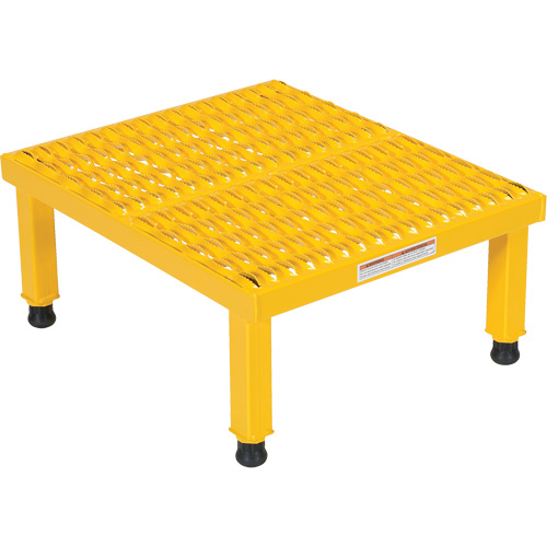 Plate-forme ajustable Step-Mate, 1 marche(s), 23-1/2" la x 19-9/16" lo x 16-1/2" h, Capacit&eacute; 500 lb PB Rental Co. Ltd.