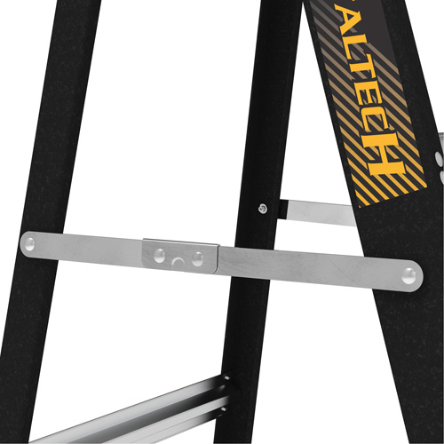 Step Ladder, 4', Fibreglass, 250 lbs. Capacity, Type 1 PB Rental Co. Ltd.