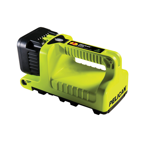 Lanterne, DEL,  Lumens, Piles C PB Rental Co. Ltd.