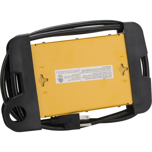 Protecteur de surtension &agrave; prise multiple pour l'atelier, 8 Prises, 1350 J, 1875 W, Cordon 6' PB Rental Co. Ltd.