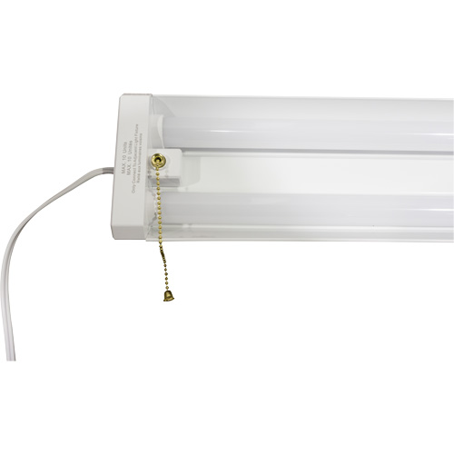 Lampe interconnectable pour atelier, DEL, 120 V, 42 W, 2,9" h x 6,3" la x 47,4" lo PB Rental Co. Ltd.