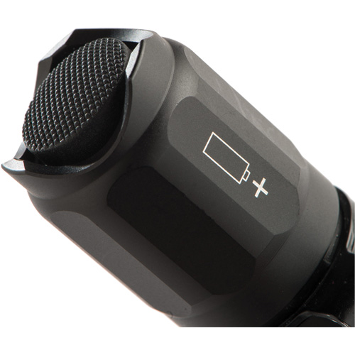 Lampe de poche tactique de s&eacute;rie 7000, DEL, 774 lumens, Piles CR123 PB Rental Co. Ltd.