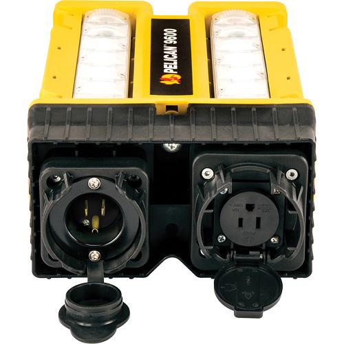 Syst&egrave;me avec t&ecirc;te d'&eacute;clairage modulaire et support, DEL, 24 W, 3000 lumens, Boîtier en Aluminium PB Rental Co. Ltd.
